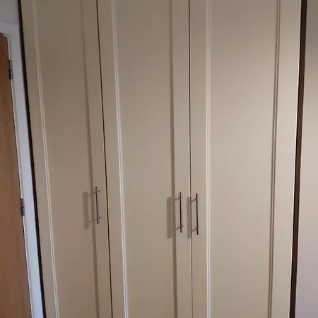 Swallows Nest - Spacious Bright Double Bedroom With Ensuite Bathroom Privatunterkunft Dublin