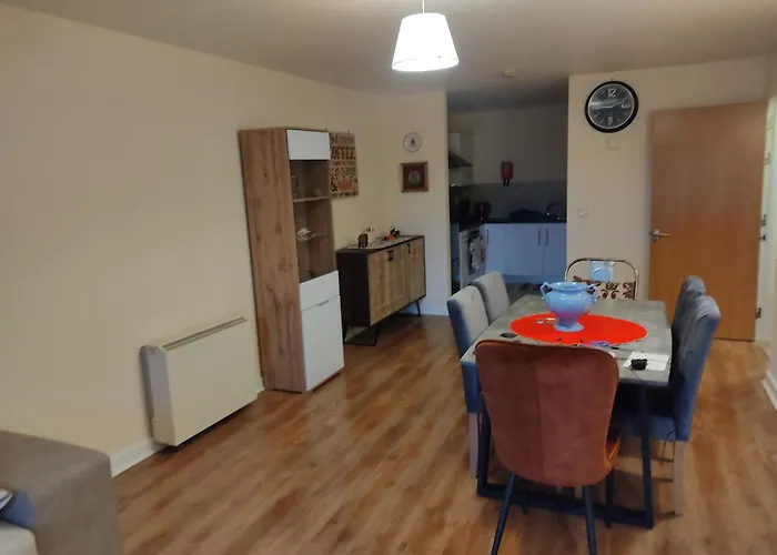 Swallows Nest - Spacious Bright Double Bedroom With Ensuite Bathroom Privatunterkunft Dublin